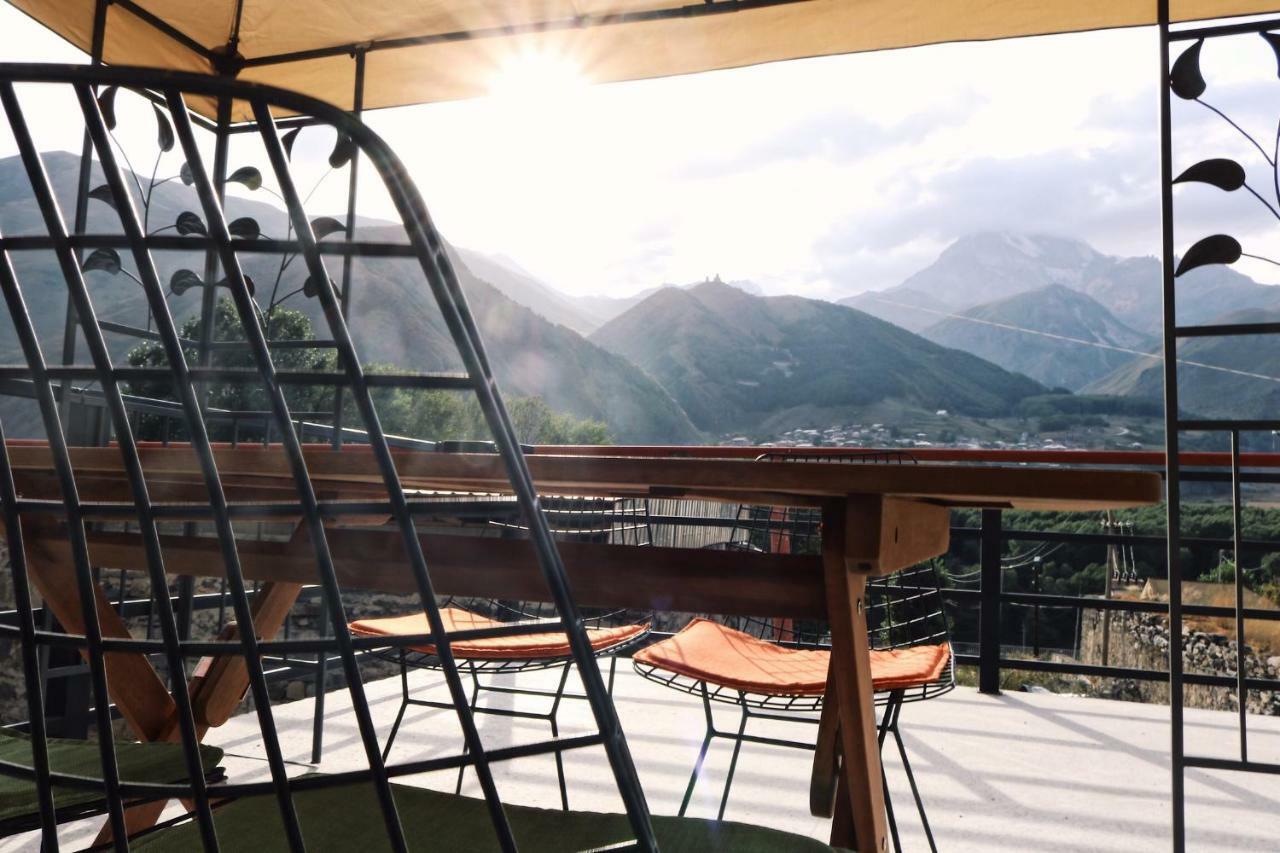 Belmonte Kazbegi Hotel Buitenkant foto
